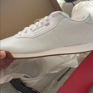 Princess Reebok White /Gum Sole